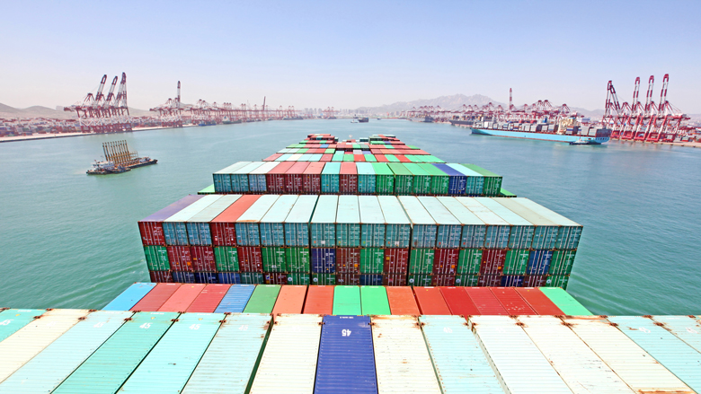 China Qingdao port container terminal