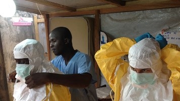 エボラ出血熱に対する世界銀行の支援