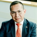 Emanuel Salinas 