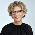 Photo of Claudia Salomon