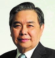 Apisak Tantivorawong Image