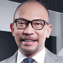 Muhamad Chatib Basri, is a former Minister of Finance of Indonesia. Chairman of the PT Bank Mandiri tbk. 