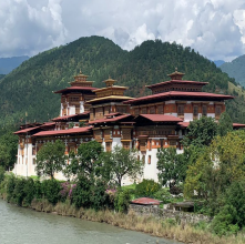 Palace in Bhutan mountains