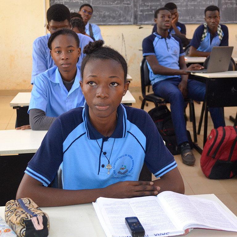 Science High Schools in Burkina Faso:  the cherished dreams of young scientists