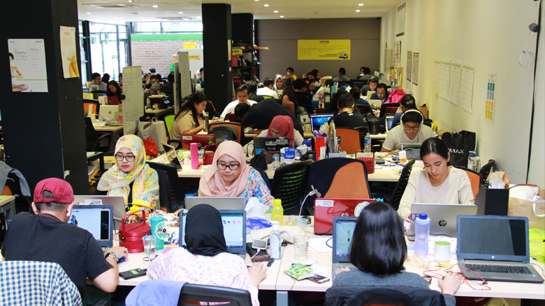 Indonesia's Path to Reap Digital Dividends