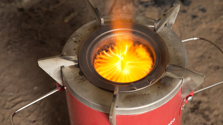 Smoke-free, affordable cookstove sparks interest among Laotian women