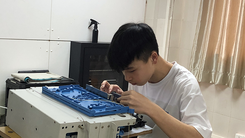Guangdong, China: Preparing Students for Local Pillar Industry