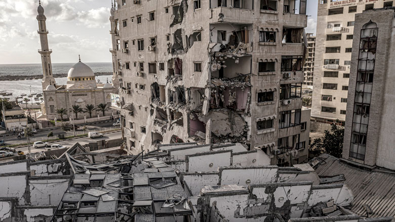 إعادة إعمار غزة وسط ظروف مزرية