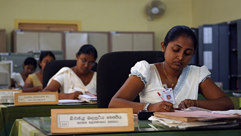 Reflections of Employers' Gender Preferences in Job Ads in India