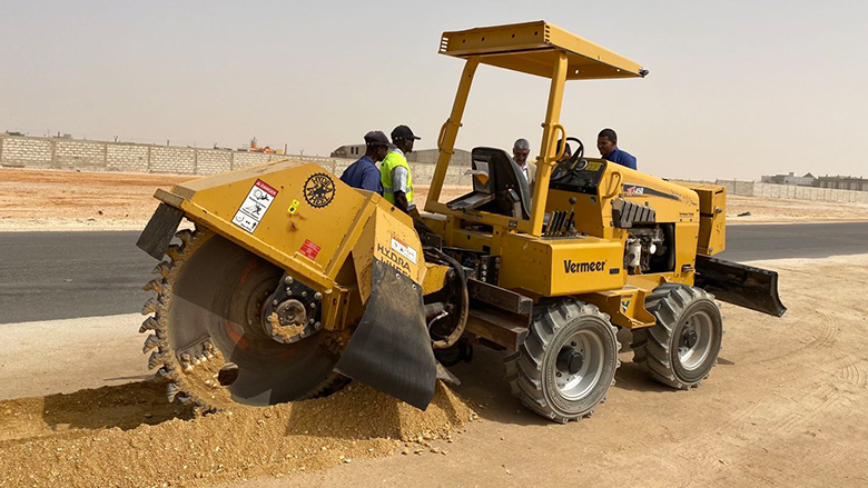 Extending the Reach and Reducing the Costs of Broadband Communications in Mauritania