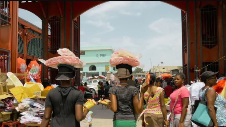Haitian women selling their wares in the market