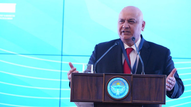 Bishkek Water Forum participants