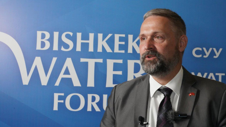 Bishkek Water Forum participants