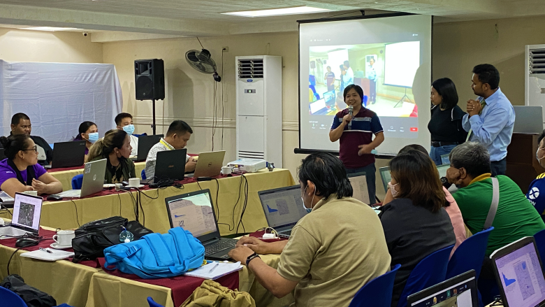 Data literacy training in Manila, Philippines in September 2022