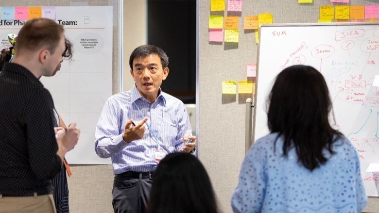 Ming-Zhang-incoming-Global-Director-for-URL-joins-the-discussion-in-TDLC-workshop