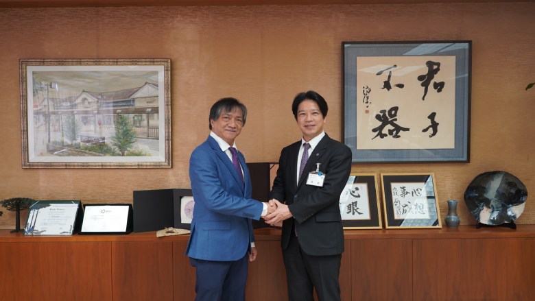 TDLC Kakogawa Mayor Visit 1