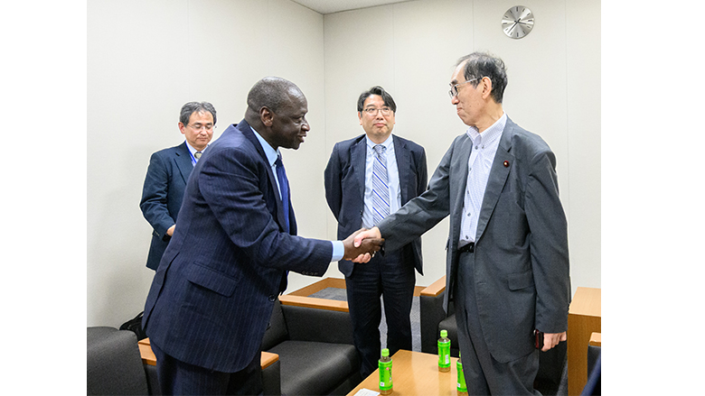 MIGA俣野長官、世銀ディアガナ副総裁が世界銀行国会議員連盟幹部を表敬訪問