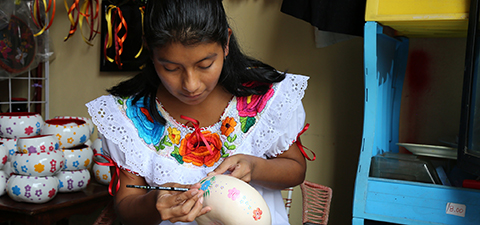 A woman benefiting from the World Bank’s Expanding Rural Finance Project in Mexico. © Jessica Belmont/World Bank