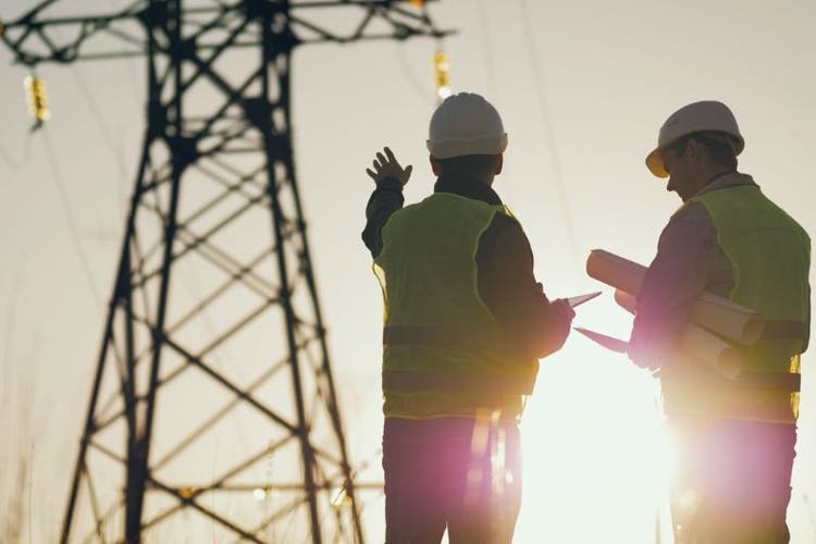 De-Risking Development: Why Guarantees Matter